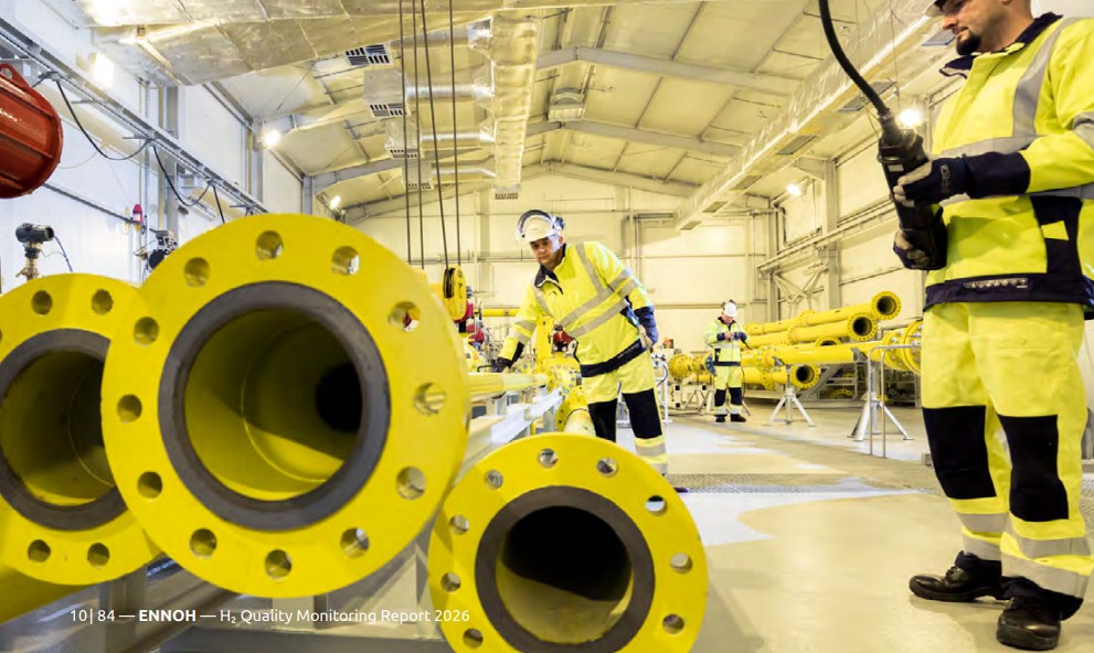 Hydrogen quality monitoring in pipeline infrastructure